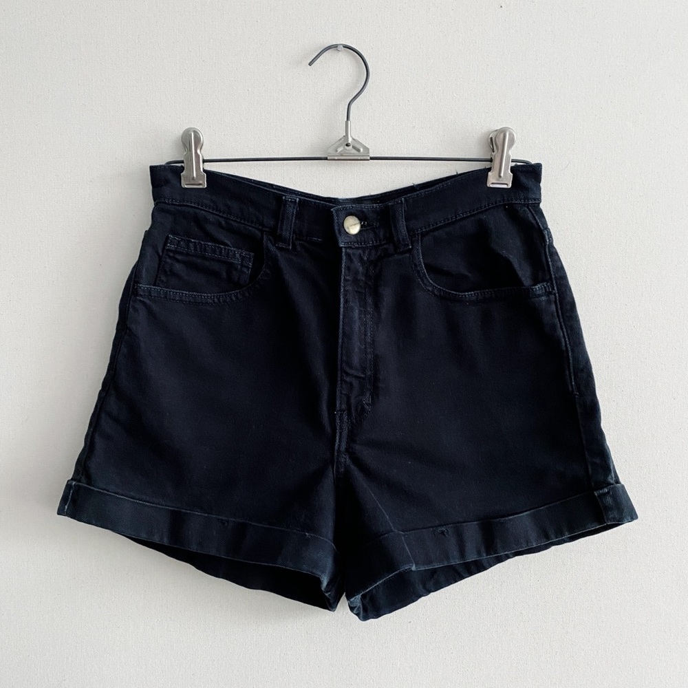 Vintage American Apparel High Rise Black Denim Cuffed Shorts Hot Pants 26/27